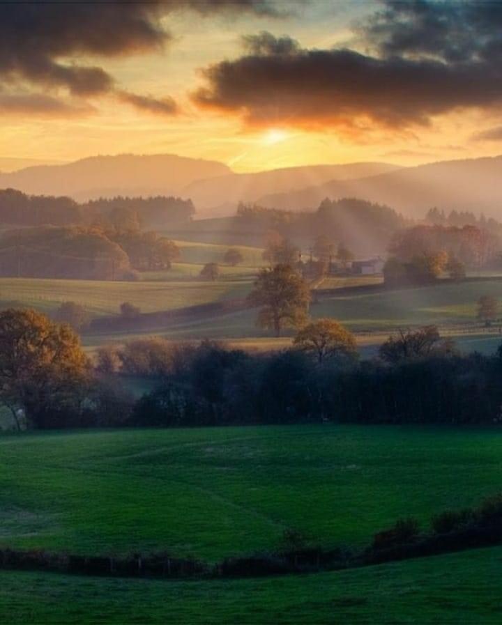 Вилла Les Bouaux, Briant Cussy-en-Morvan Экстерьер фото